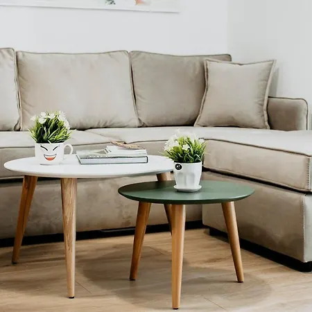 Stylish Nest At 15 Min To Center With Balcony And Ac Apartment